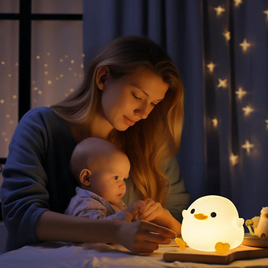 Veilleuse-bébé-Moby-rêveur-lumière-jaune