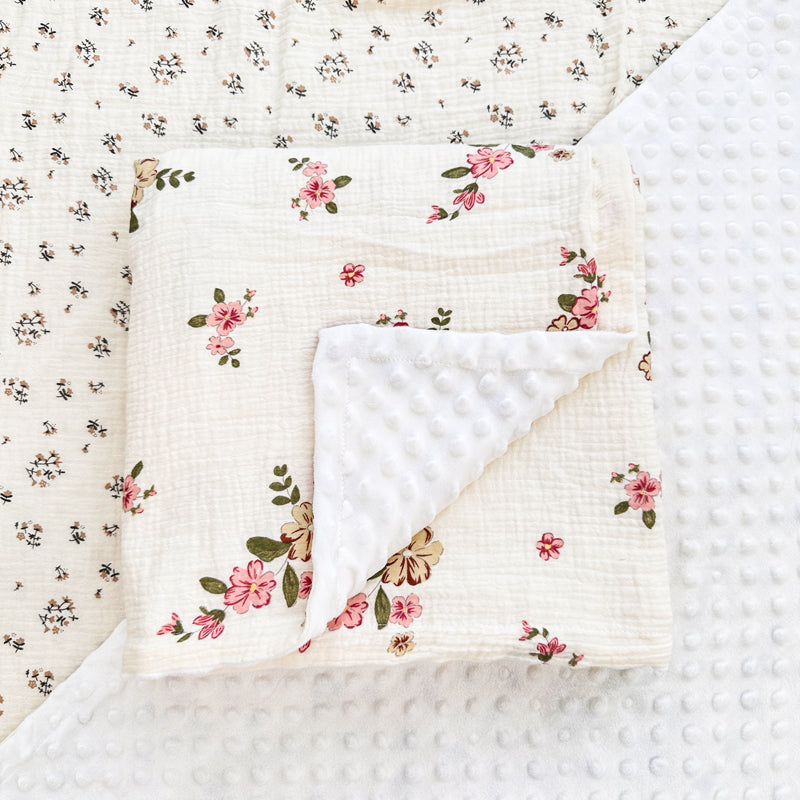 couverture-bebe-EdenToon-blanc-beige-fleurie