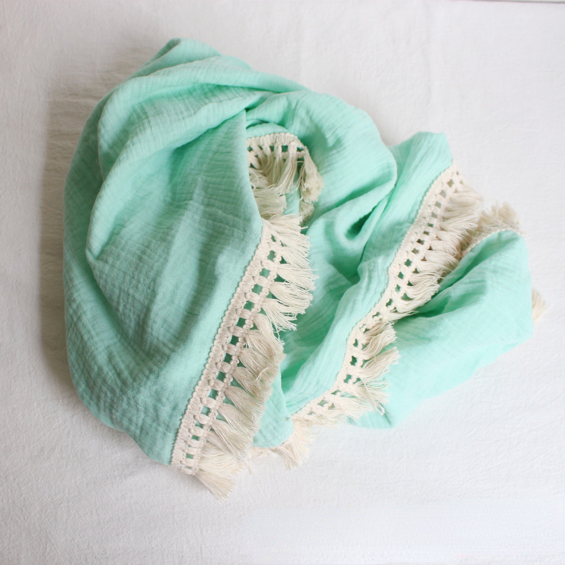 Couverture-bebe-Murmure-de-soie-coton-vert_6fa1f2e6-6a07-4a34-ae0c-fea2e74d3755