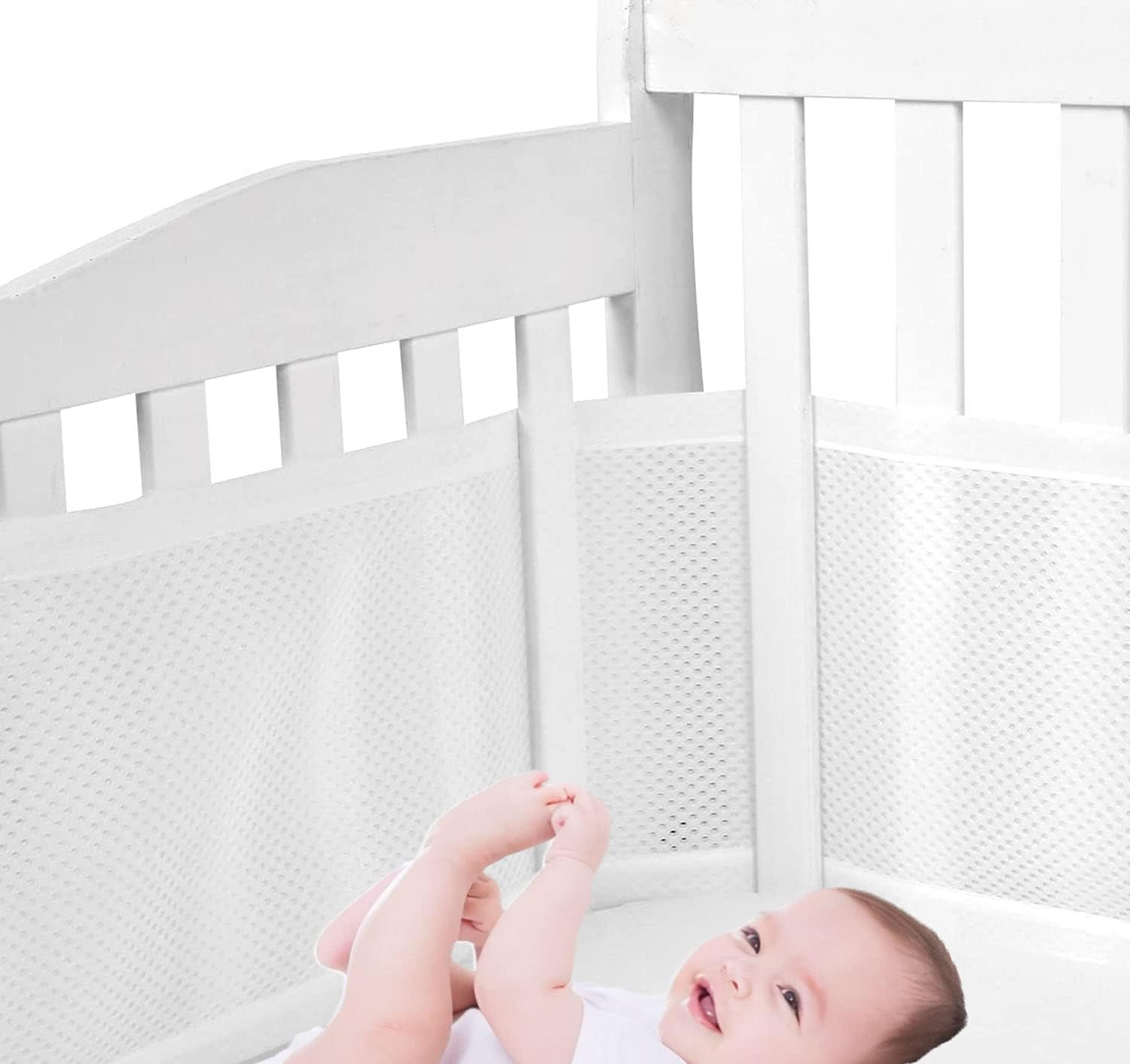 Tour-de-lit-bebe-respirant-douce-sensation-enfant