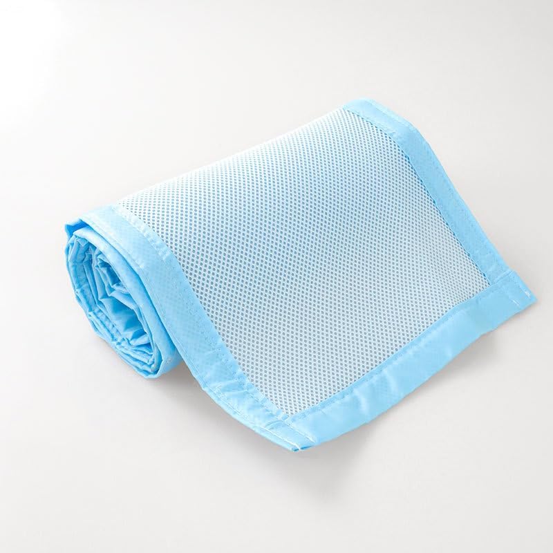 Tour-de-lit-bebe-respirant-maille-univers-bleu