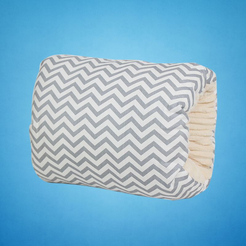 coussin-allaitement-bebe-Tetinou-motifs-doux