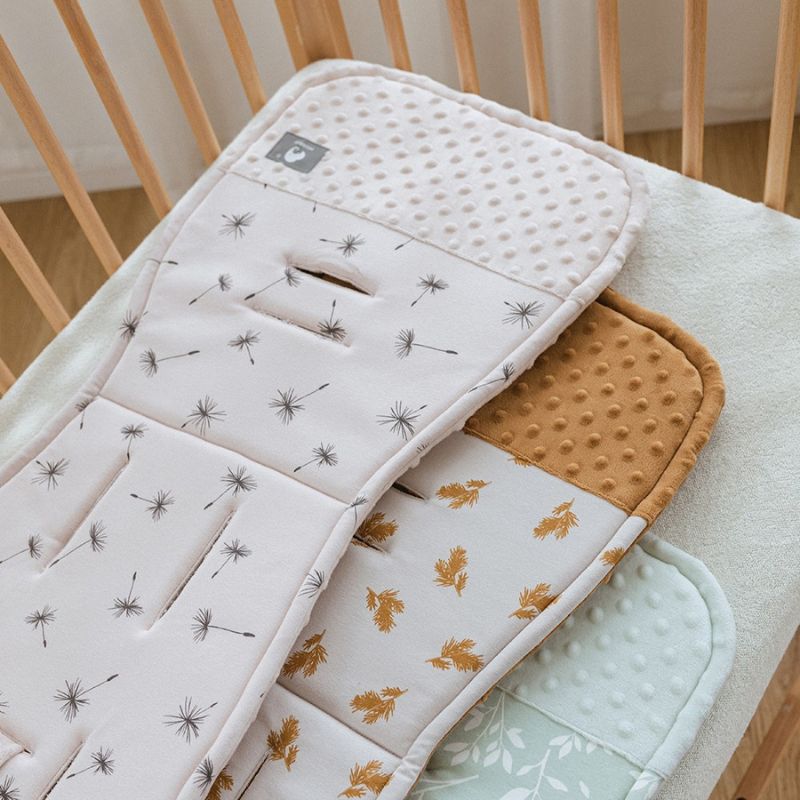 coussin-bebe-Magic-Land-fibre-synthetique_4f52f2fd-9724-4781-9607-80f0433a262c