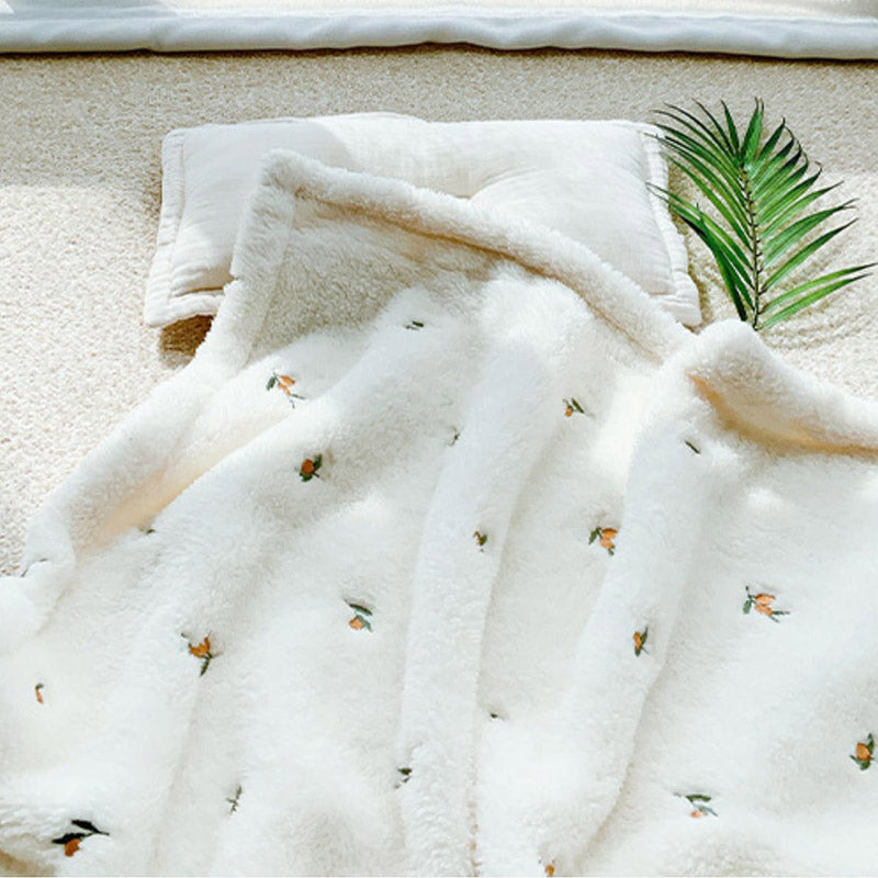 couverture-bebe-Fleurisson-polaire-de-corail